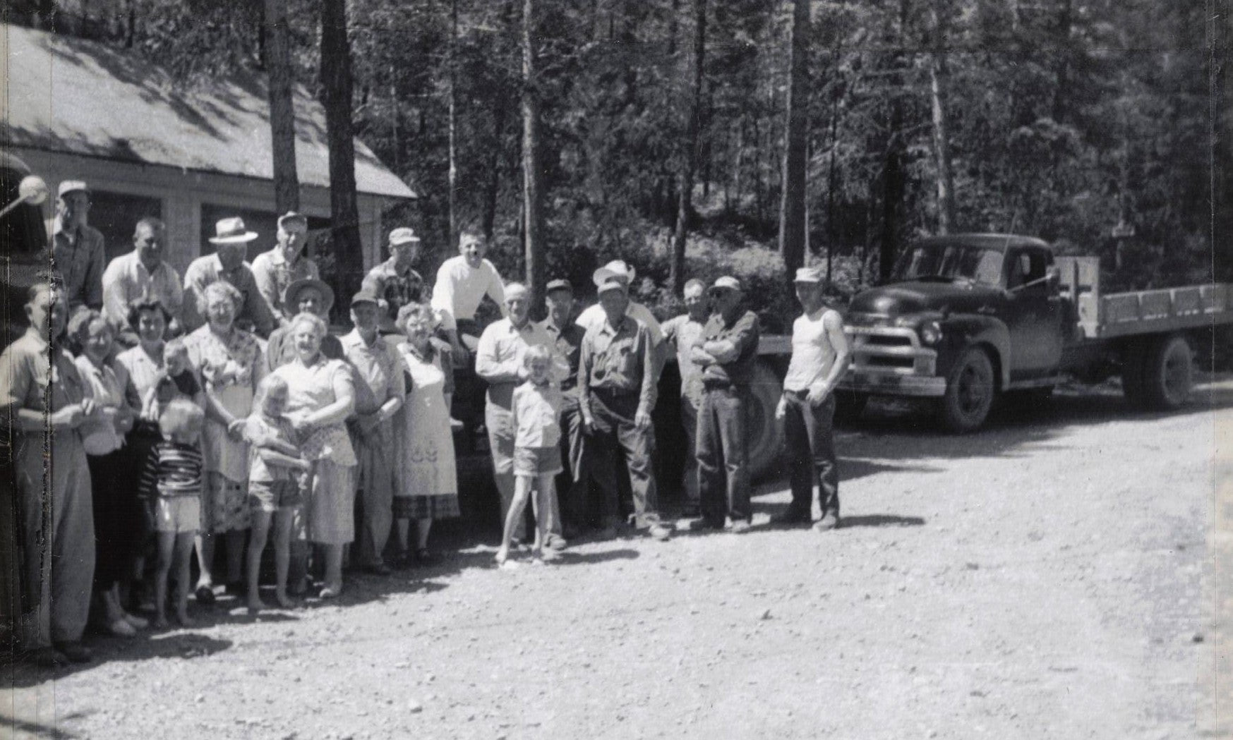 1958 Families from Conrad MT at a work retreat
